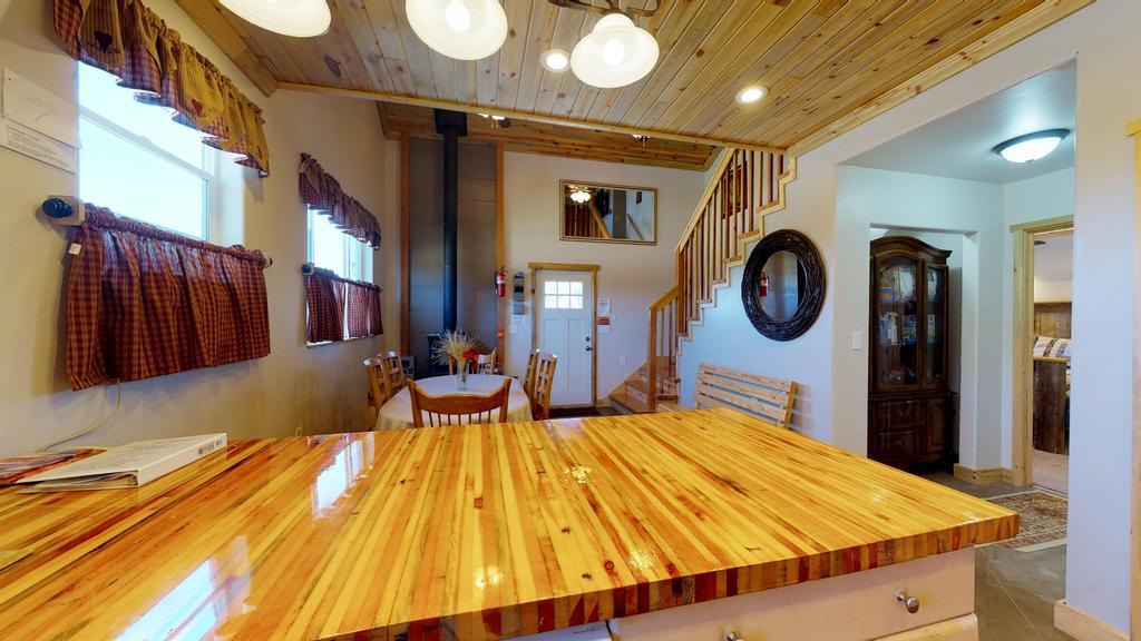 The Cedars Country Cottage, Solitude, Amazing Night Skies!! بلاندينغ المظهر الخارجي الصورة
