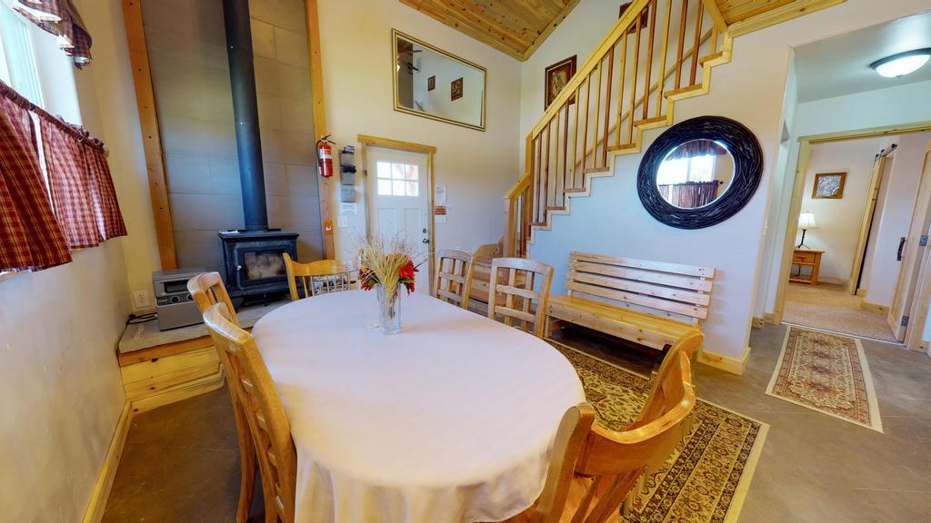 The Cedars Country Cottage, Solitude, Amazing Night Skies!! بلاندينغ المظهر الخارجي الصورة